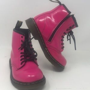Dr. Martens EU 27/US 10 Brooklee pink boots